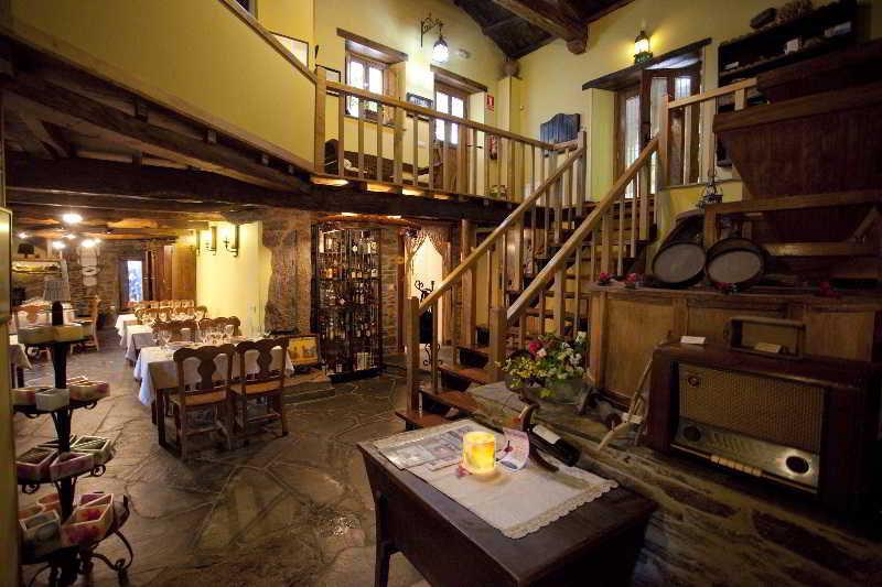 O Muino De Pena Hotel O Pino Luaran gambar